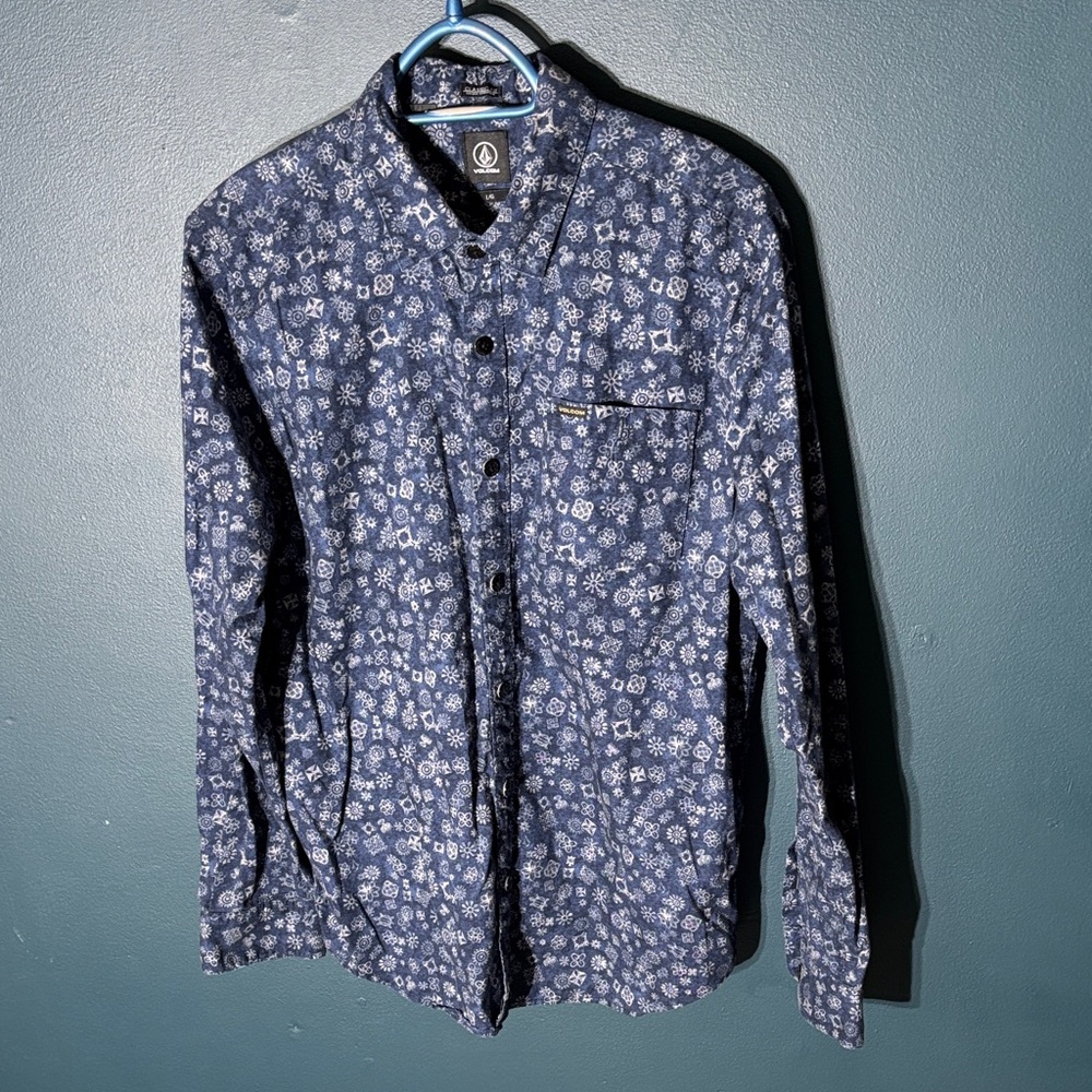 Volcom Blue Floral Casual Button Down Shirt